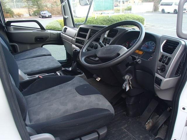 日産 コンドル